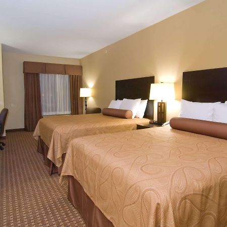 Best Western Bastrop Pines Inn Oda fotoğraf