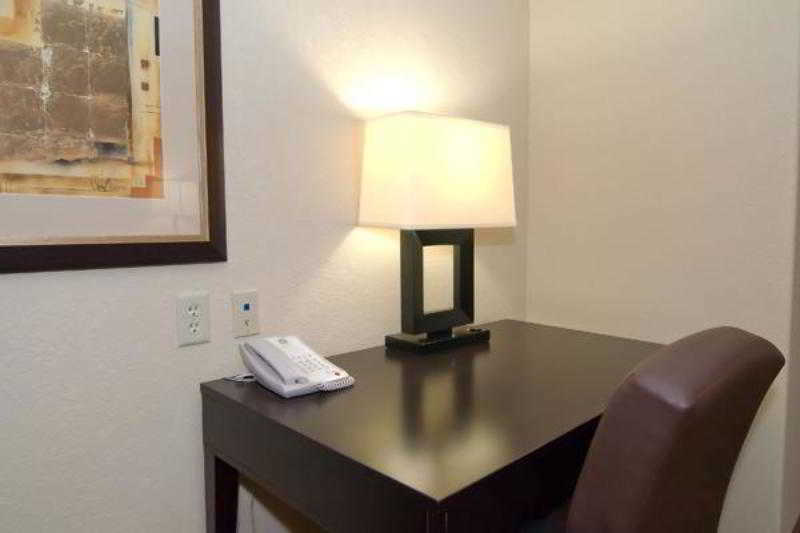 Best Western Bastrop Pines Inn Dış mekan fotoğraf