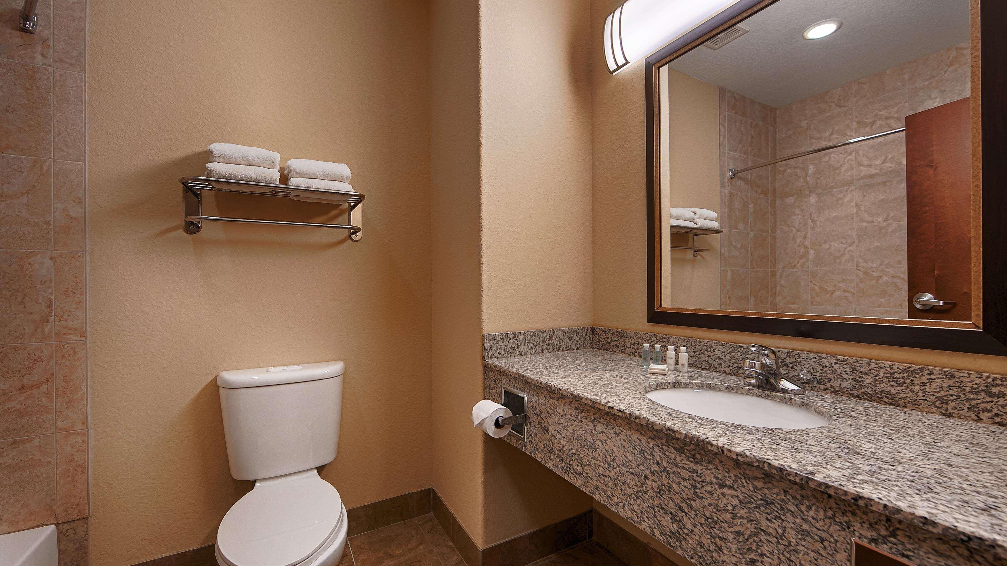 Best Western Bastrop Pines Inn Dış mekan fotoğraf