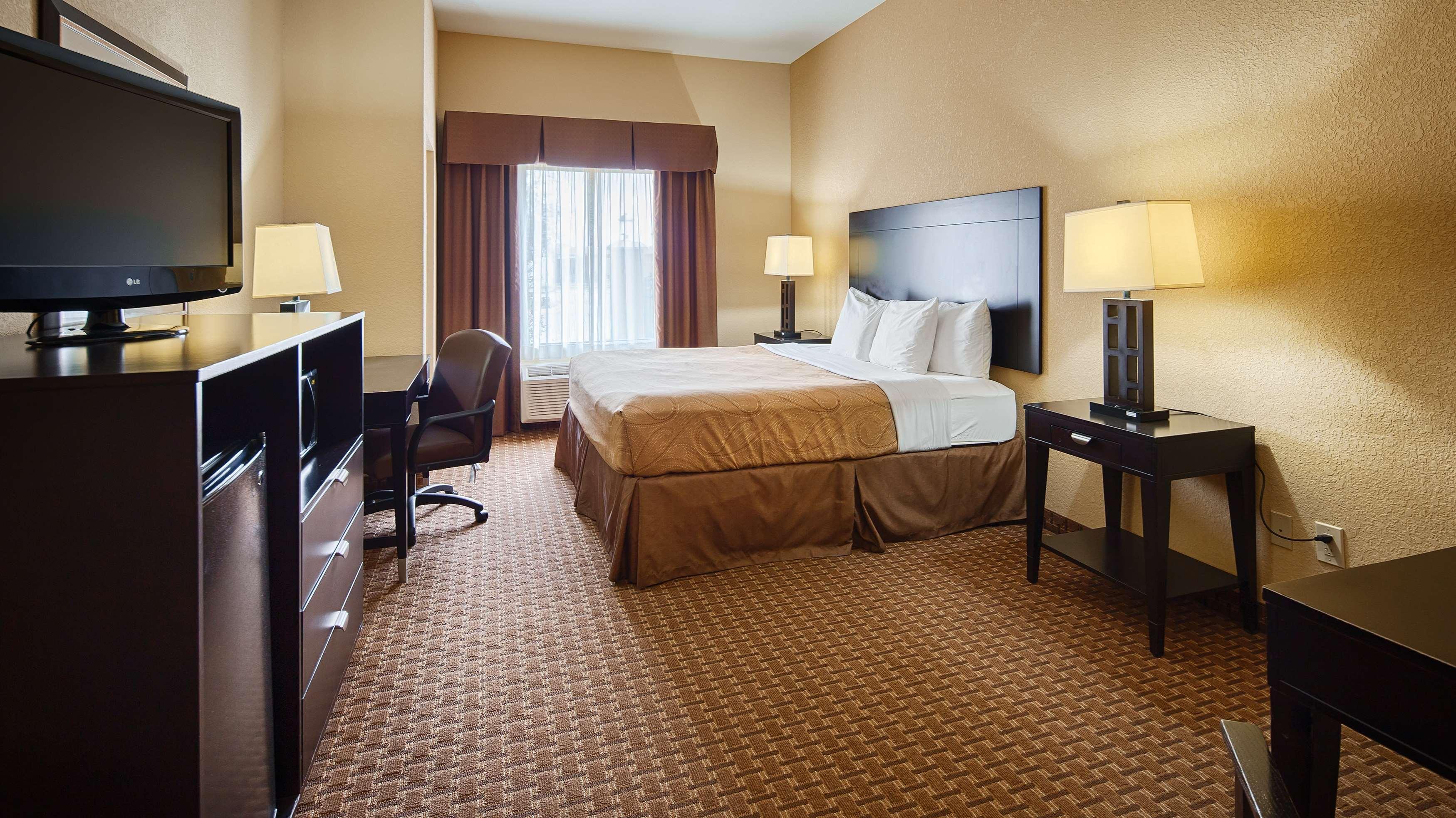 Best Western Bastrop Pines Inn Dış mekan fotoğraf