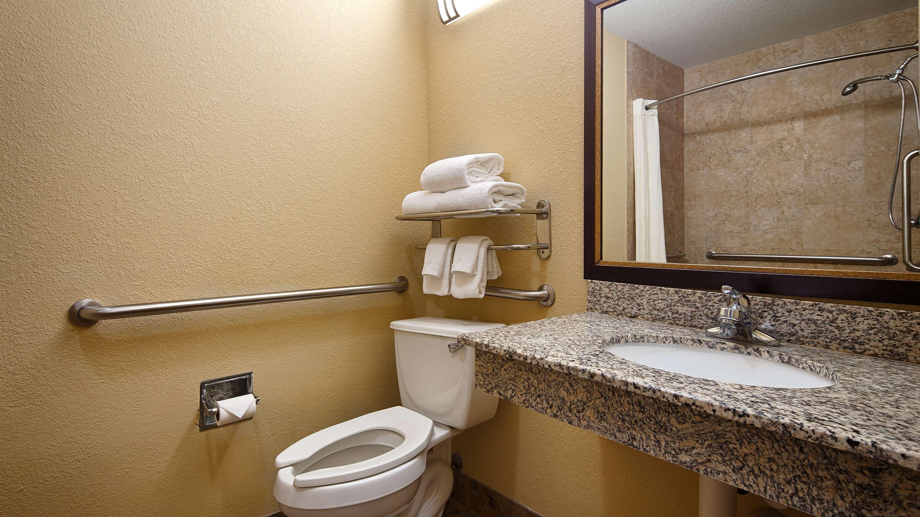 Best Western Bastrop Pines Inn Dış mekan fotoğraf