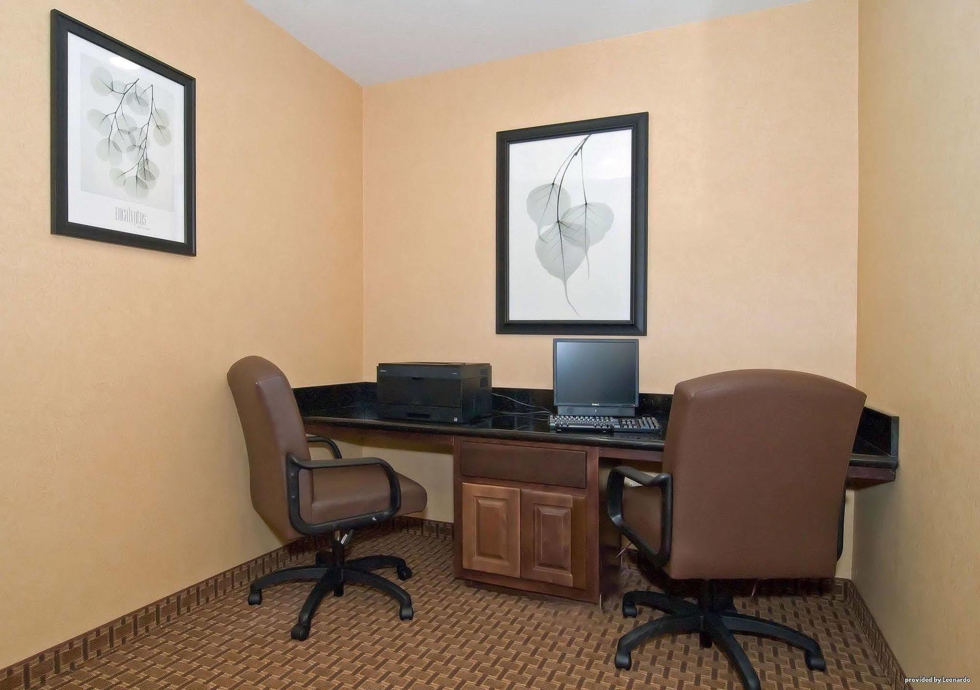 Best Western Bastrop Pines Inn Dış mekan fotoğraf