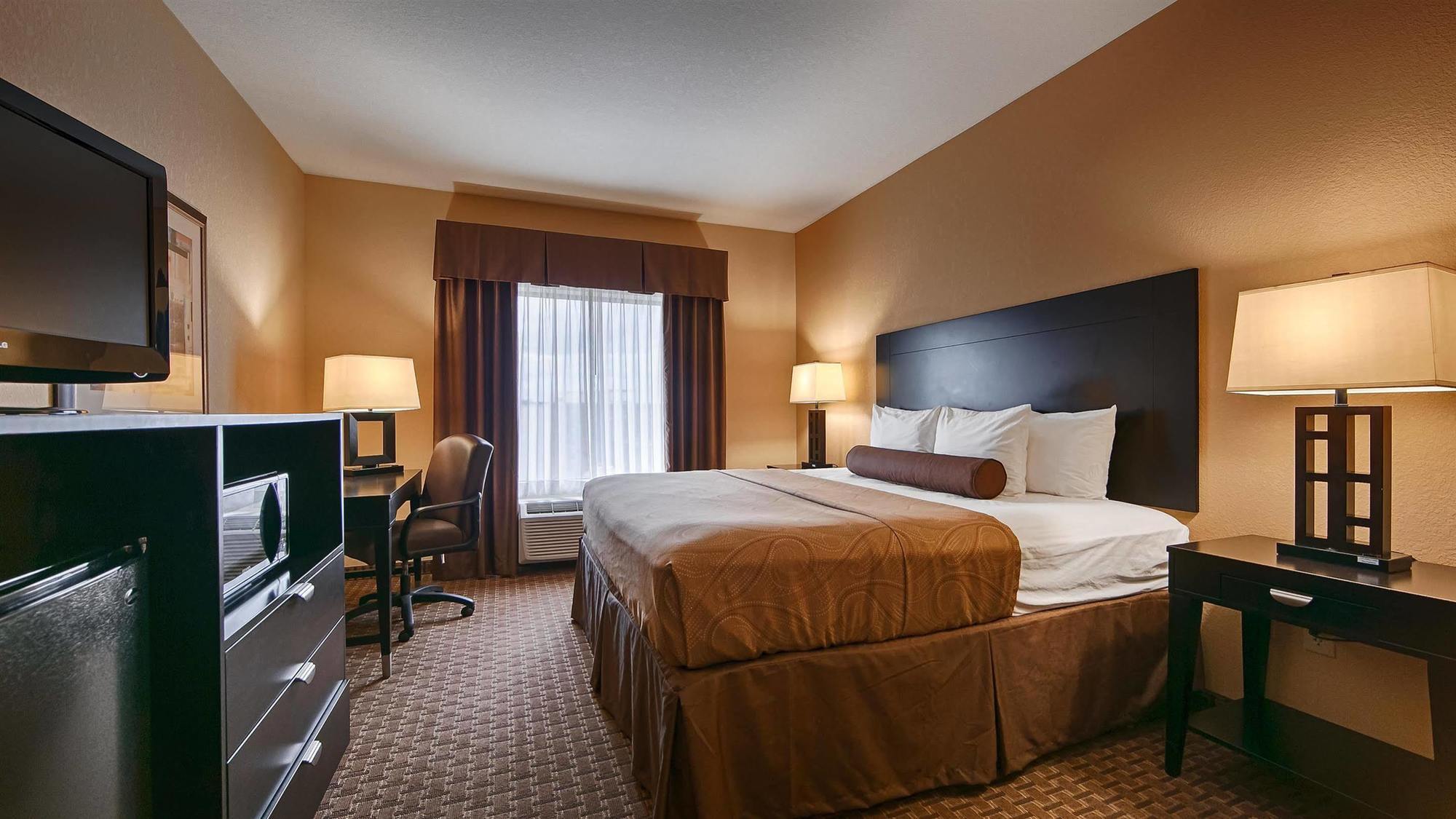 Best Western Bastrop Pines Inn Dış mekan fotoğraf