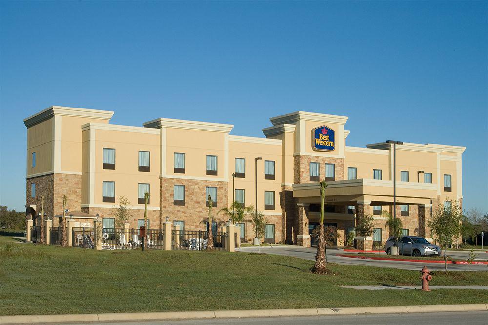 Best Western Bastrop Pines Inn Dış mekan fotoğraf